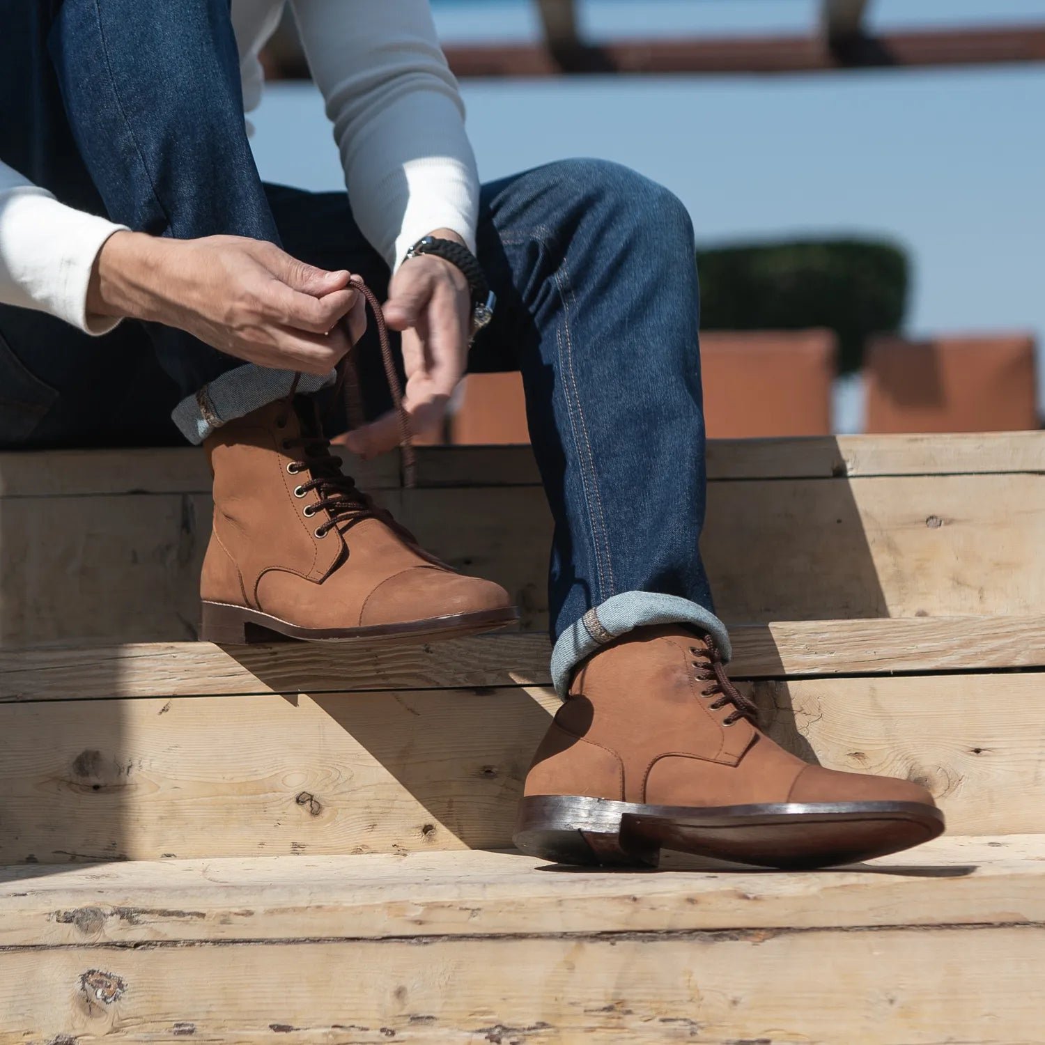 Knight Derby Oil Pull-up Brown Leather Boots - Image 9